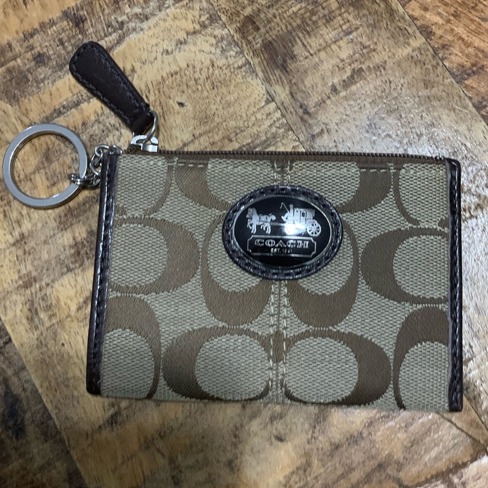 Coach Tan and Brown Cardholder/Keychain - NWOT